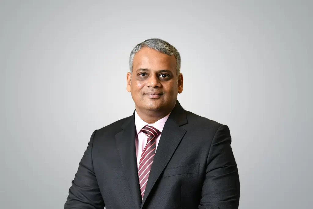 Naveen Kulkarni – 10 Best Leaders from Finance in India 2025